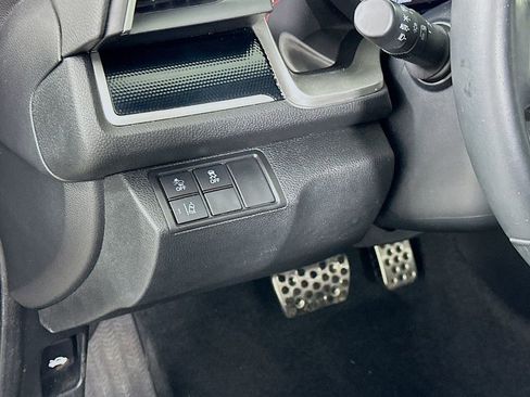 Used 2020 Honda Civic Sport image 10