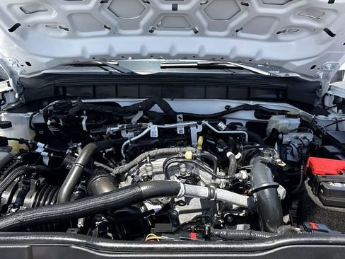 Used 2025 Ford Bronco Outer Banks AWD/4WD image 28