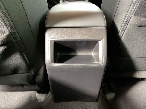 Used 2017 Subaru Outback 2.5i Premium image 29