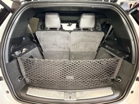 Used 2021 Jeep Grand Cherokee L Overland w/ Luxury Tech Group IV AWD/4WD image 8