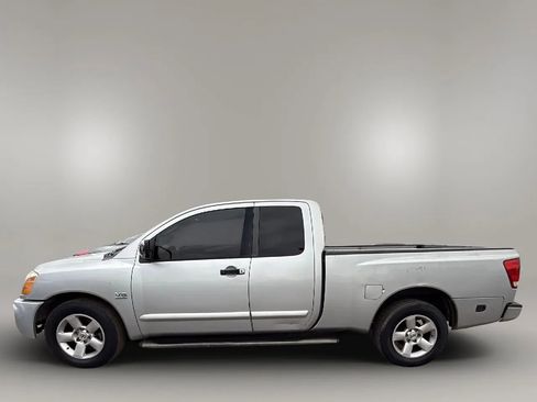Used 2004 Nissan Titan SE w/ (Bed) Utility Bed Pkg image 2