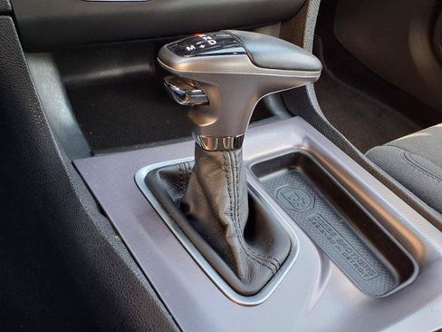 Used 2019 Dodge Charger Scat Pack w/ Navigation & Travel Group RWD image 13