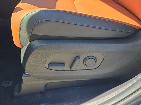 New 2026 Kia Carnival SX Prestige image 22