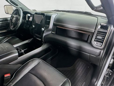 Used 2021 RAM 3500 Limited image 32