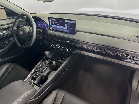Certified 2025 Honda Accord Sport image 35