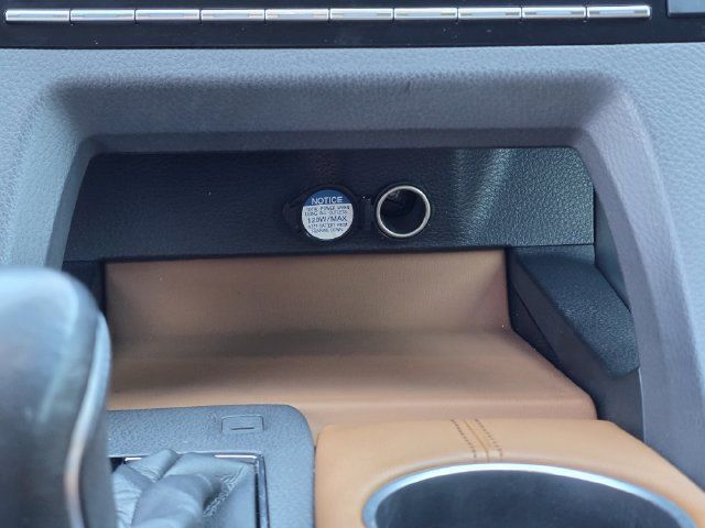 Used 2021 Toyota Avalon Limited FWD image 24