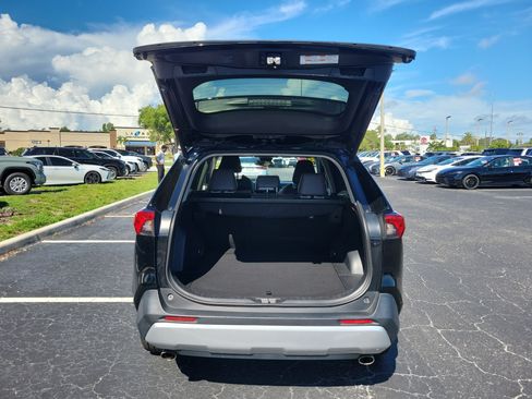 Used 2019 Toyota RAV4 Adventure AWD/4WD image 10