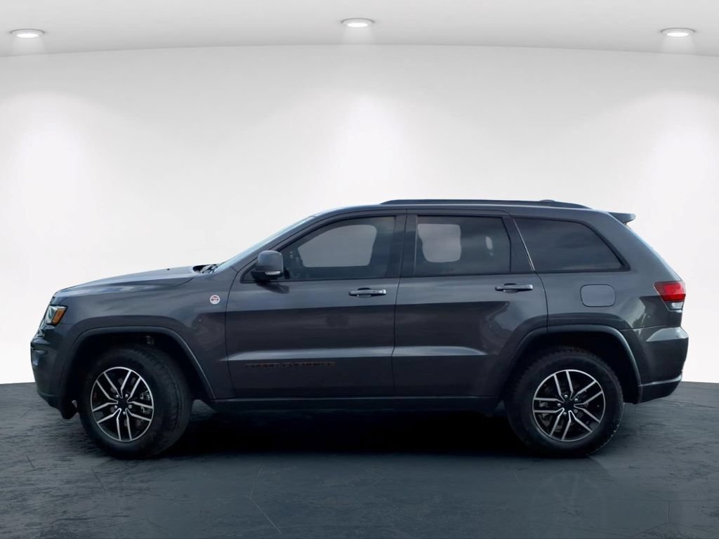 Used 2021 Jeep Grand Cherokee Trailhawk w/ Premium Lighting Group AWD/4WD image 11