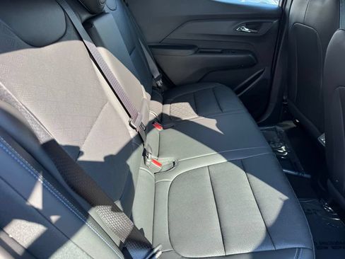 New 2027 Chevrolet Bolt LT w/ Comfort Package FWD image 10