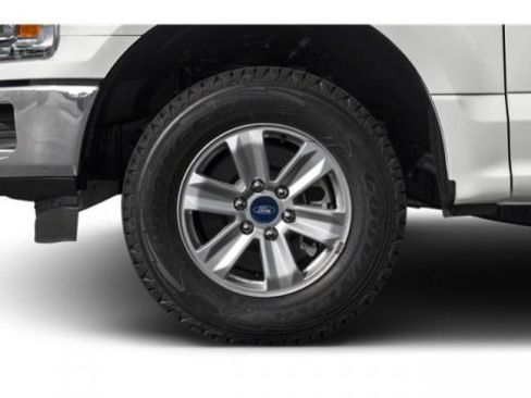 Used 2018 Ford F150 XLT w/ Equipment Group 301A Mid AWD/4WD image 13