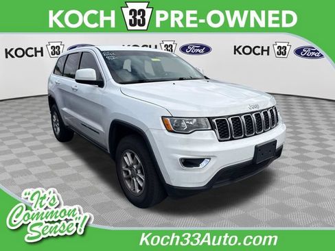 Used 2018 Jeep Grand Cherokee Laredo AWD/4WD image 1