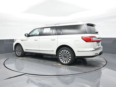 Used 2021 Lincoln Navigator L Reserve w/ Luxury Package image 4