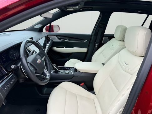 Used 2020 Cadillac XT6 Sport AWD/4WD image 10