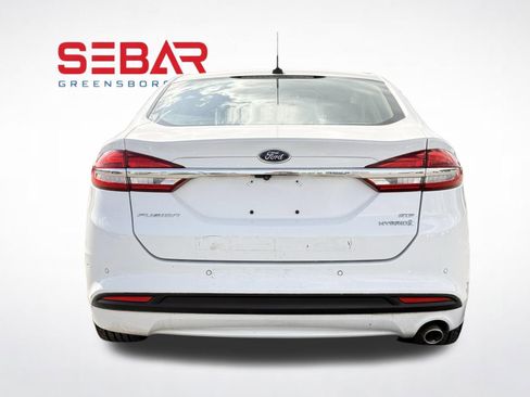 Used 2018 Ford Fusion SE w/ Equipment Group 602A FWD image 7