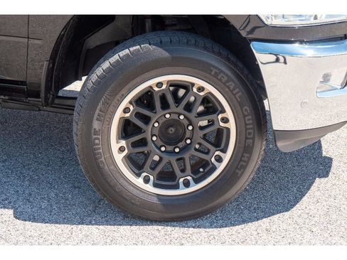 Used 2018 RAM 2500 Big Horn AWD/4WD image 29