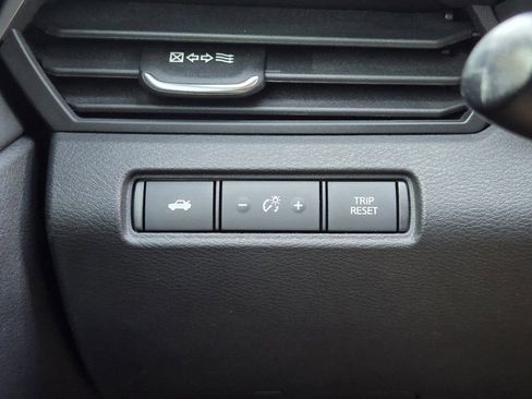 Used 2022 Nissan Altima 2.5 SV image 18