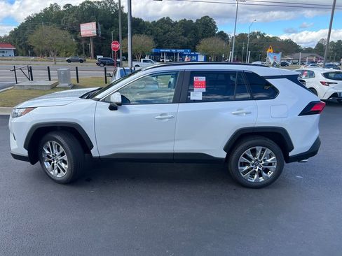 New 2025 Toyota RAV4 XLE Premium image 2
