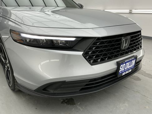 Used 2024 Honda Accord Sport image 27