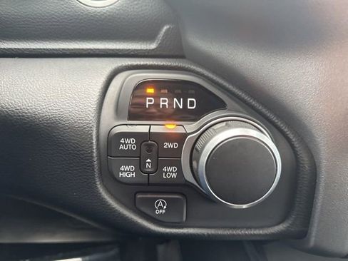 Certified 2025 RAM 1500 Big Horn image 18