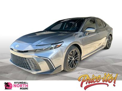 Used 2025 Toyota Camry SE w/ Convenience Package