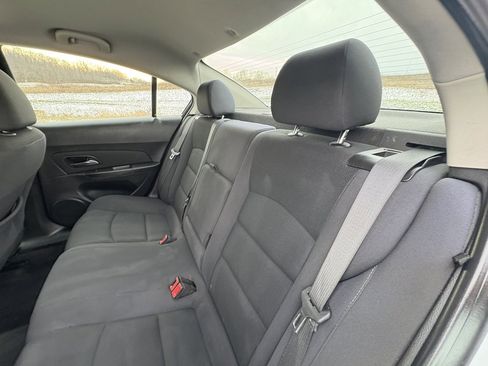 Used 2016 Chevrolet Cruze LT image 27
