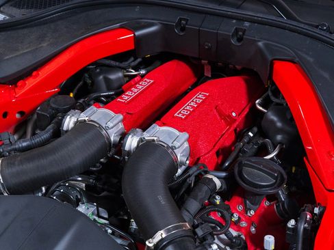 Used 2022 Ferrari Portofino M image 47