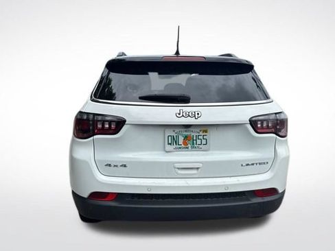 Used 2025 Jeep Compass Limited AWD/4WD image 4