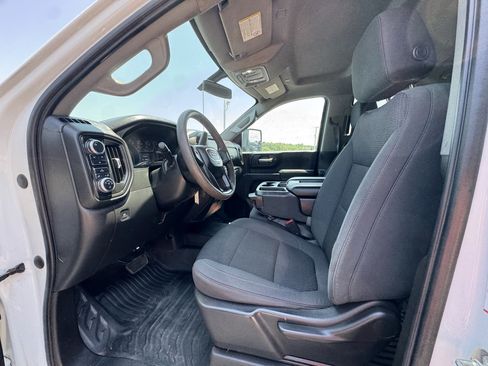Used 2021 GMC Sierra 2500 4x4 Crew Cab w/ Convenience Package image 14
