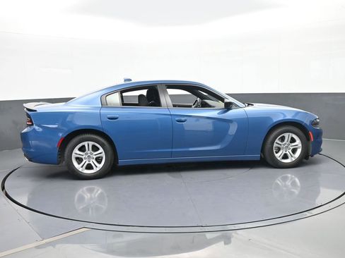 Used 2023 Dodge Charger SXT w/ Blacktop Package image 7