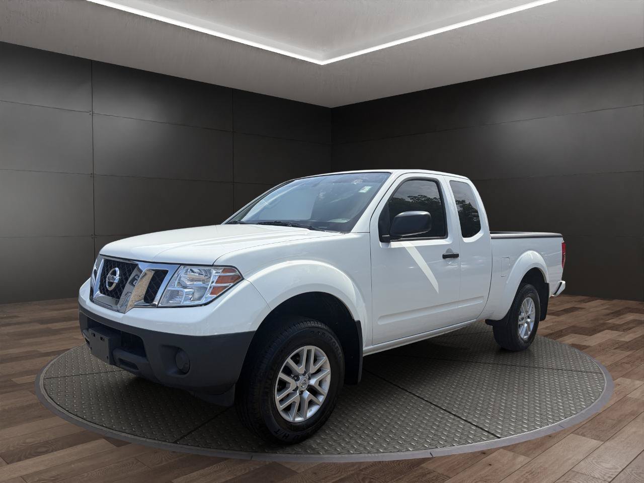 Used 2018 Nissan Frontier S RWD image 4