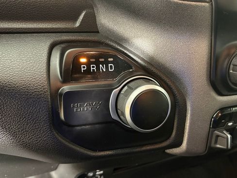 Used 2024 RAM 2500 Tradesman w/ Chrome Appearance Group image 27