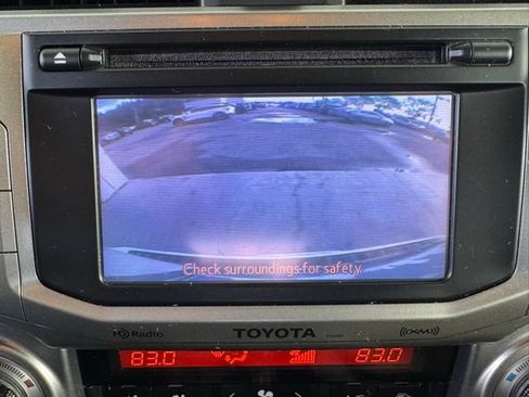 Used 2013 Toyota 4Runner Limited image 33