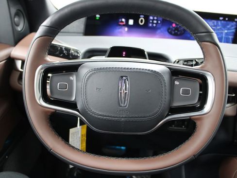 New 2026 Lincoln Navigator L Reserve image 39