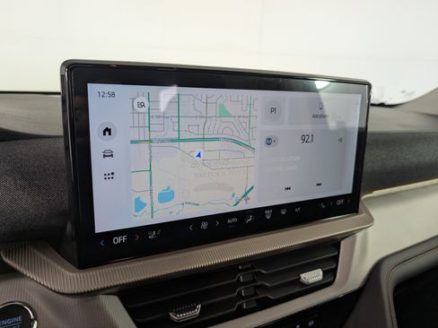 New 2025 Ford Explorer Active w/ Active Comfort Package image 15