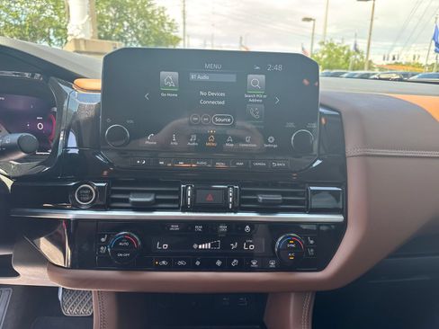 Certified 2023 Nissan Pathfinder Platinum w/ Lighting Package (N93) AWD/4WD image 20
