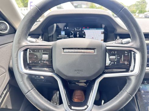Used 2022 Land Rover Range Rover Evoque S AWD/4WD image 25