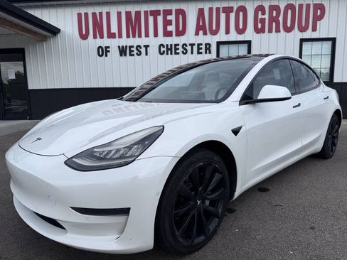 Used 2020 Tesla Model 3 Standard Range Plus RWD image 1