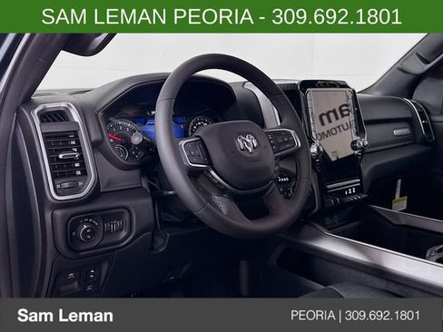 New 2026 RAM 1500 Big Horn AWD/4WD image 9