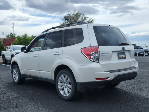 Used 2012 Subaru Forester 2.5X Premium AWD/4WD image 8