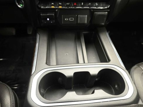 Used 2021 GMC Sierra 1500 Denali w/ Driver Alert Package II image 22