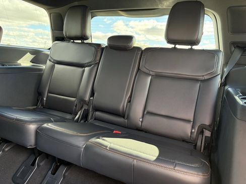 New 2025 Ford Expedition Tremor image 25