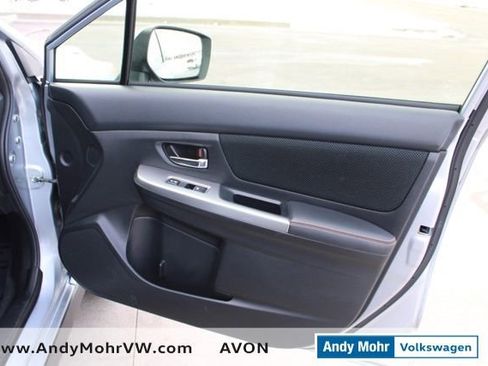 Used 2017 Subaru Crosstrek 2.0i Premium image 21