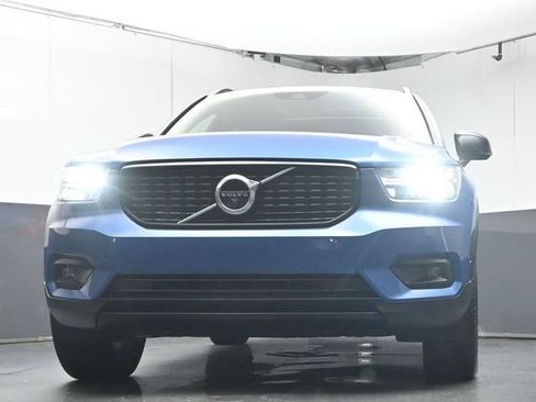 Used 2021 Volvo XC40 T4 R-Design w/ Protection Package Premier FWD image 35