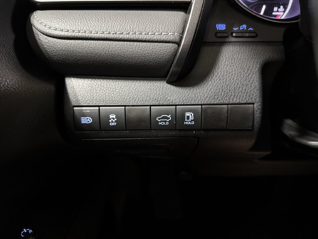 Used 2024 Toyota Camry SE FWD image 18