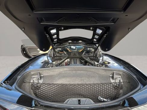 Used 2023 Chevrolet Corvette Stingray w/ Z51 Performance Package image 35