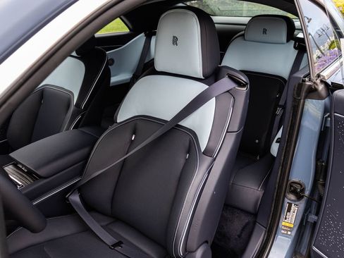 Used 2025 Rolls-Royce Spectre w/ Leather Finishing Pack AWD/4WD image 6