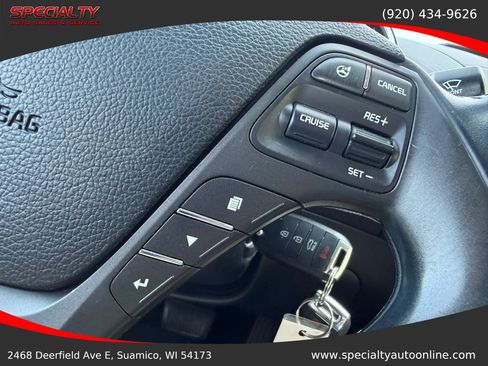 Used 2014 Kia Forte EX FWD image 16
