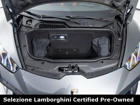Used 2023 Lamborghini Huracan Tecnica image 38