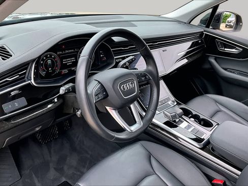 Used 2023 Audi Q7 3.0T Premium AWD/4WD image 33