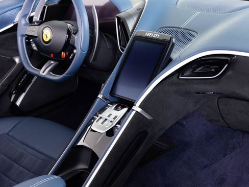 Certified 2024 Ferrari Roma Spider RWD image 52